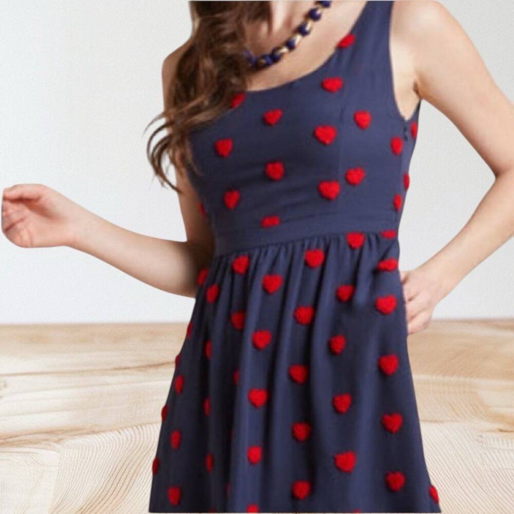 ModCloth Heart Print Dress Size S‎ Woman Navy w Red Fuzzy Hearts Lined Pockets